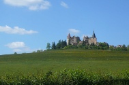 Burg Châteauneuf-en-Auxois (12).JPG