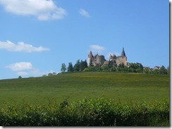 2014-05_Burg Châteauneuf-en-Auxois (12)