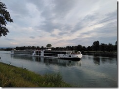 Rhein-Schiffahrt (1)
