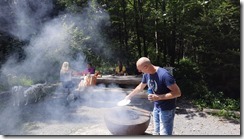 Grillen im Wald (1) (2)
