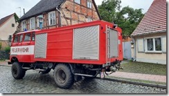Oldie Feuerwehrwagen (1) (2) (640x360)