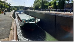 Schiff in Schleuse_18 (1) (2) (640x360)