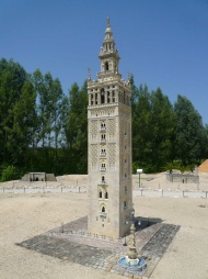 Giralda von Sevillia.JPG